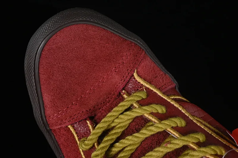 All categories Vans Vans series Vans Mid Vans Knu Mid Vans official Zodiac series-Year of the Dragon limited edition mid-top bread shoes VN000E56D38